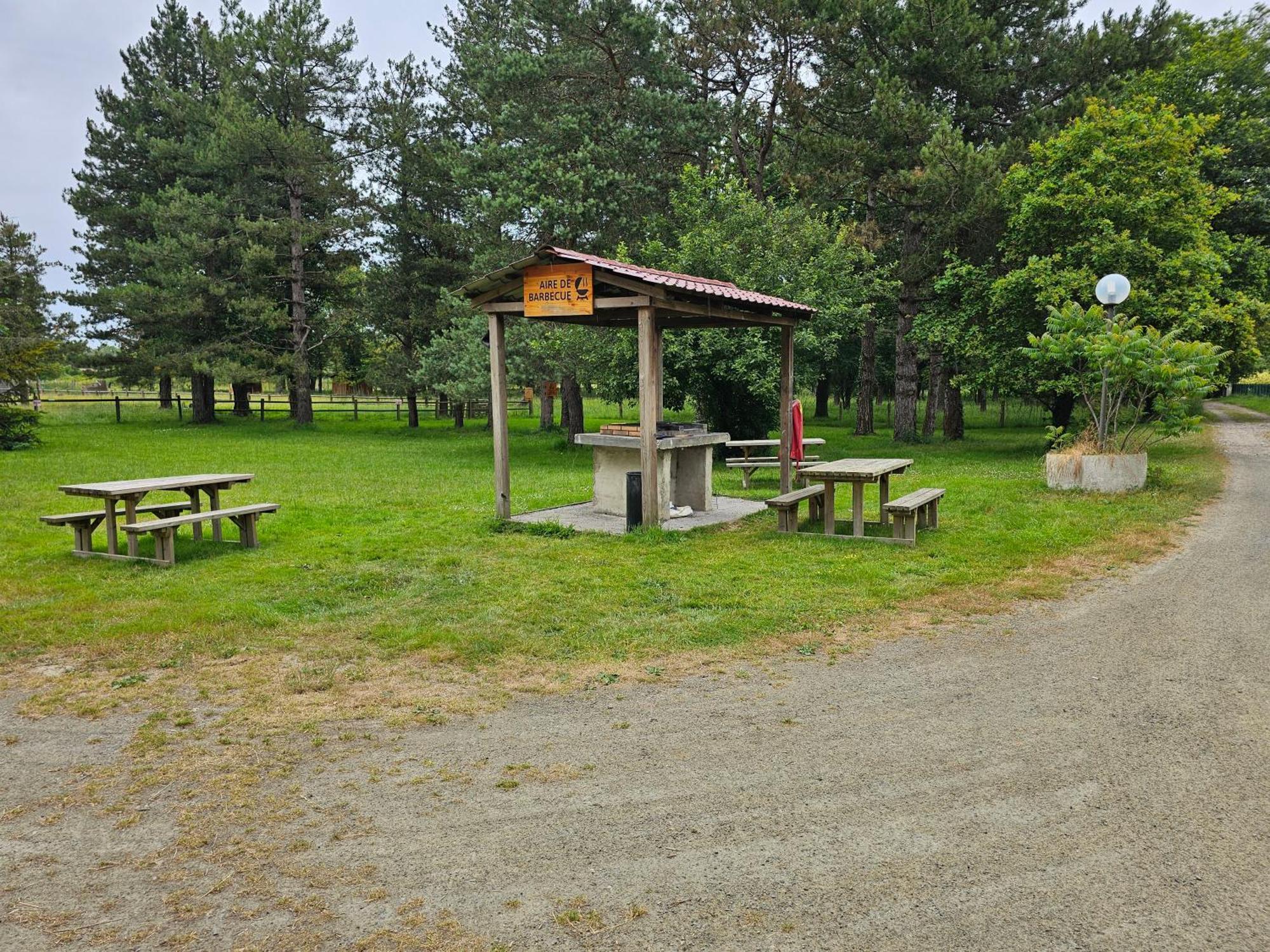 Mobil-Home 6 Personne - Tohapi Coeur De Vendee La Boissiere-de-Montaigu Exteriér fotografie